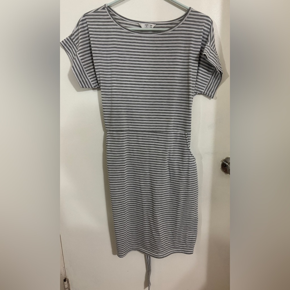 Gray Raglan Sleeve Sheath Midi Dress